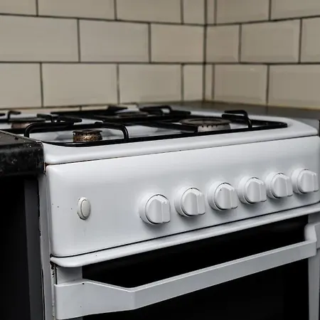 Graham House Leeds (West Yorkshire)